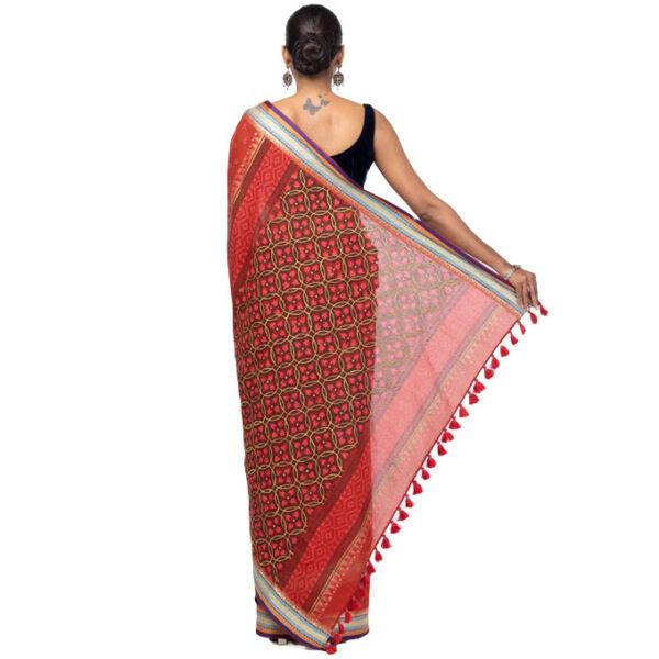Red Printed and Embroidered Cotton Saree - Image 3