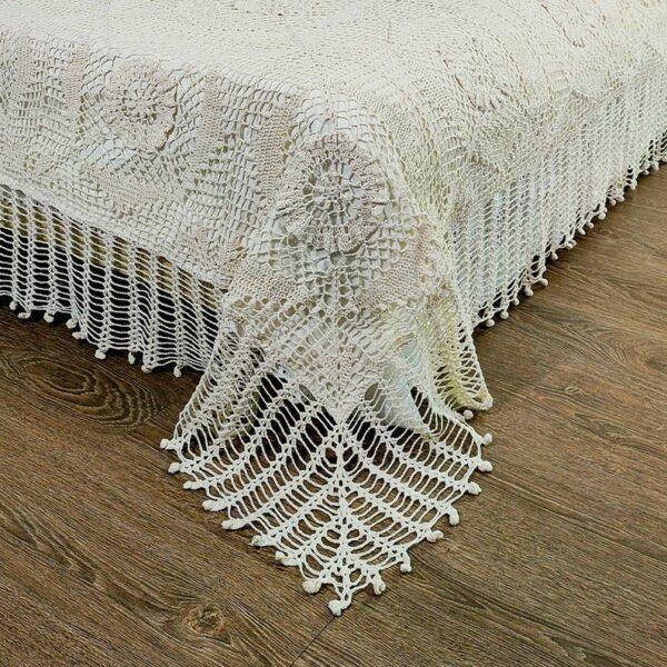 'AMARA' Vintage Hand Crochet Bedspread - Image 3